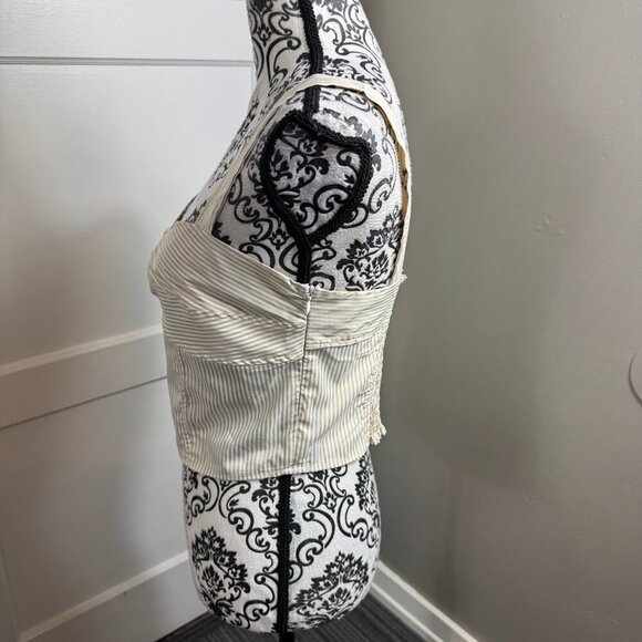 HYFVE Striped Bustier Top khaki and white striped cropped fitted sweetheart - Picture 6 of 11